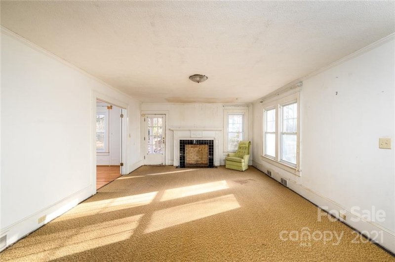 Property image 3 at 1110 Rogers Lake Road, Kannapolis, NC 28081