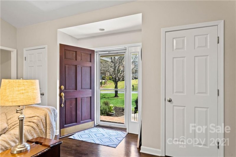 Property image 5 at 3623 26th Street Drive, Hickory, NC 28601