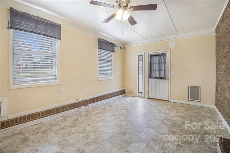 Property image 2 at 706 Stevens Street, Gastonia, NC 28054