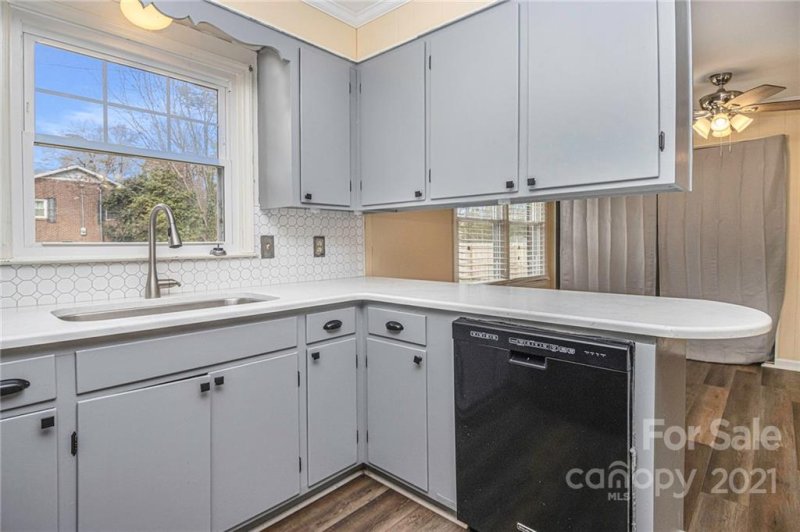 Property image 4 at 706 Stevens Street, Gastonia, NC 28054