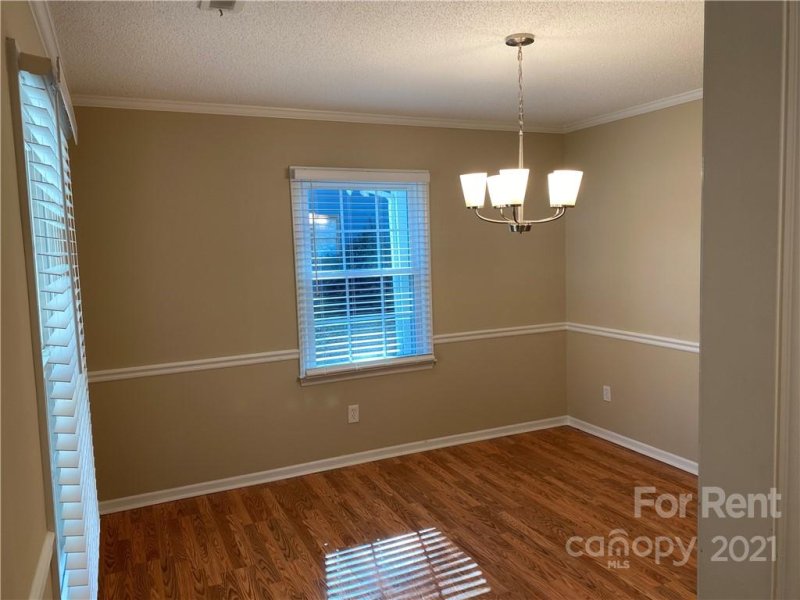 Property image 2 at 627 Tryon Place, Gastonia, NC 28054