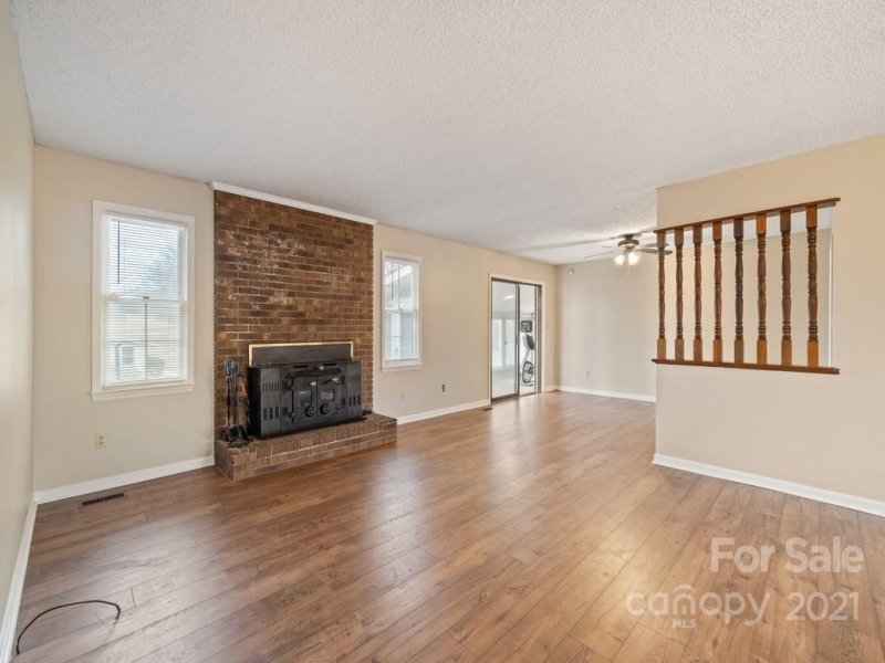 Property image 3 at 1757 Hamilton Street, Hickory, NC 28602