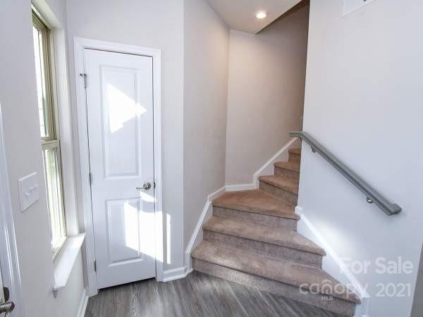 Property image 2 at 515 Park Meadows Drive, Matthews, NC 28104