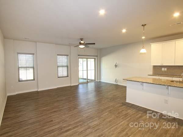 Property image 4 at 515 Park Meadows Drive, Matthews, NC 28104