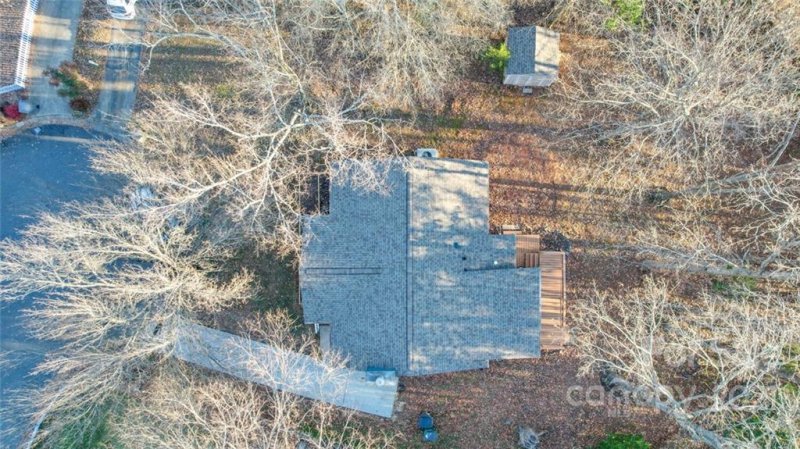 Property image 2 at 8105 Chrisbry Lane, Charlotte, NC 28215