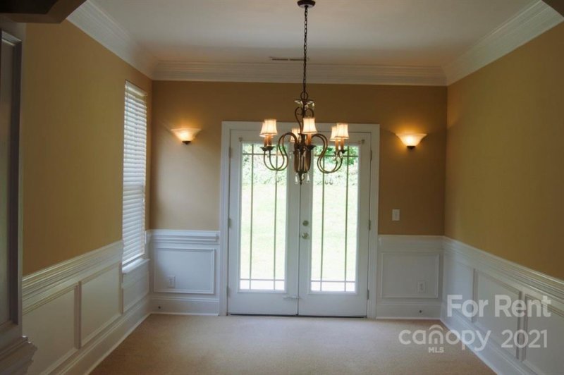 Property image 4 at 13710 Cedar Pond Circle, Huntersville, NC 28078