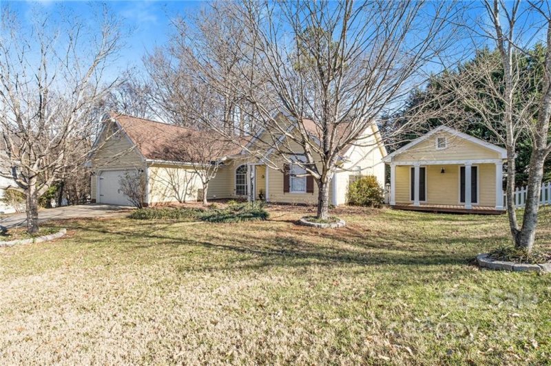 Property image 2 at 13509 Melrose Meadow Lane, Huntersville, NC 28078