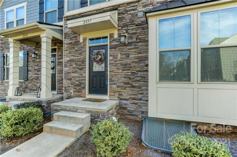 Property image 4 at 2037 Birchside Drive, Charlotte, NC 28205