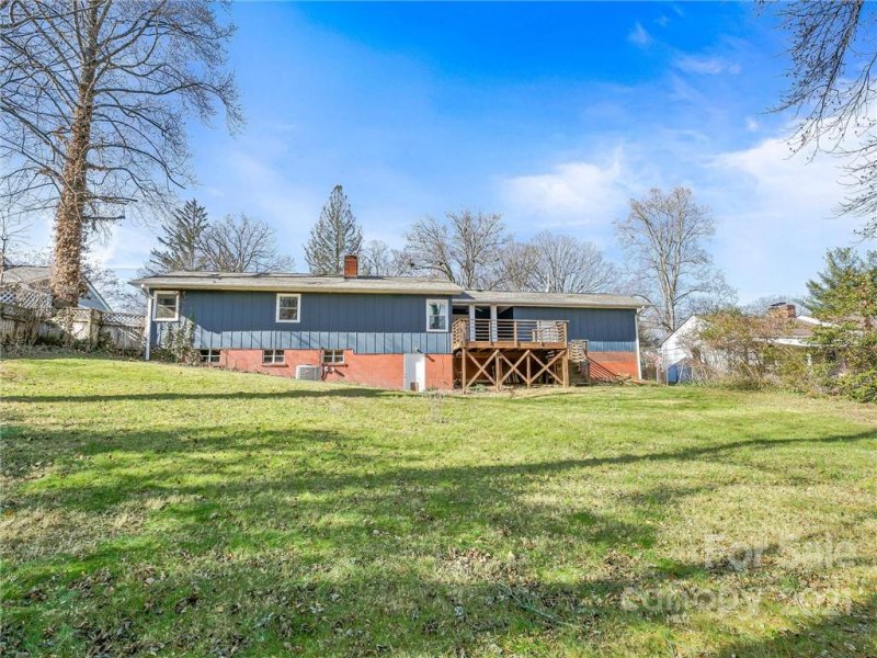 Property image 4 at 30 Crockett Avenue, Asheville, NC 28805