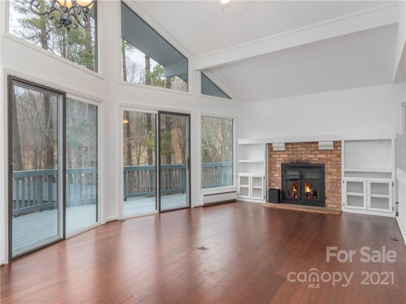 Property image 4 at 266 Chestnut Walk Drive, Waynesville, NC 28786