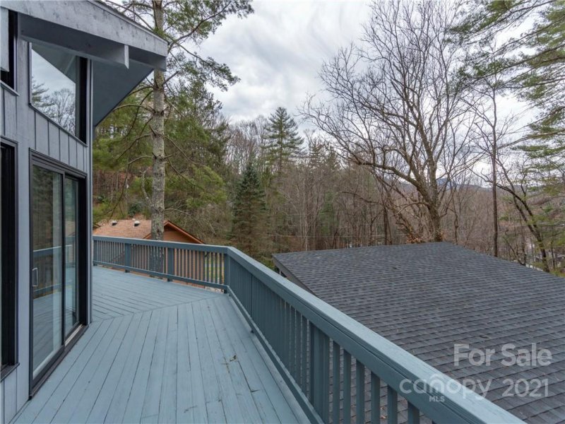 Property image 5 at 266 Chestnut Walk Drive, Waynesville, NC 28786