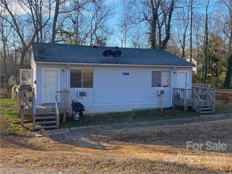 Property image 2 at 311 Walnut Street, Clover, SC 29710
