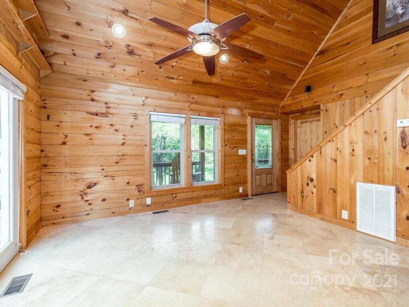Property image 4 at 532 Sweetbriar Road, Lake Lure, NC 28746