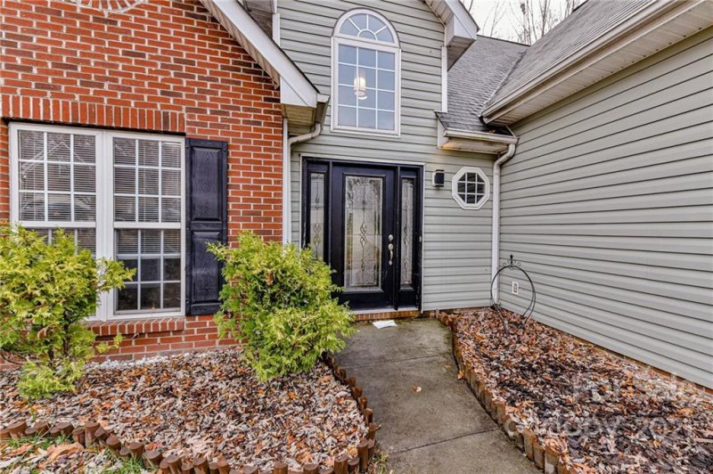 Property image 3 at 1620 Winthrop Lane, Monroe, NC 28110