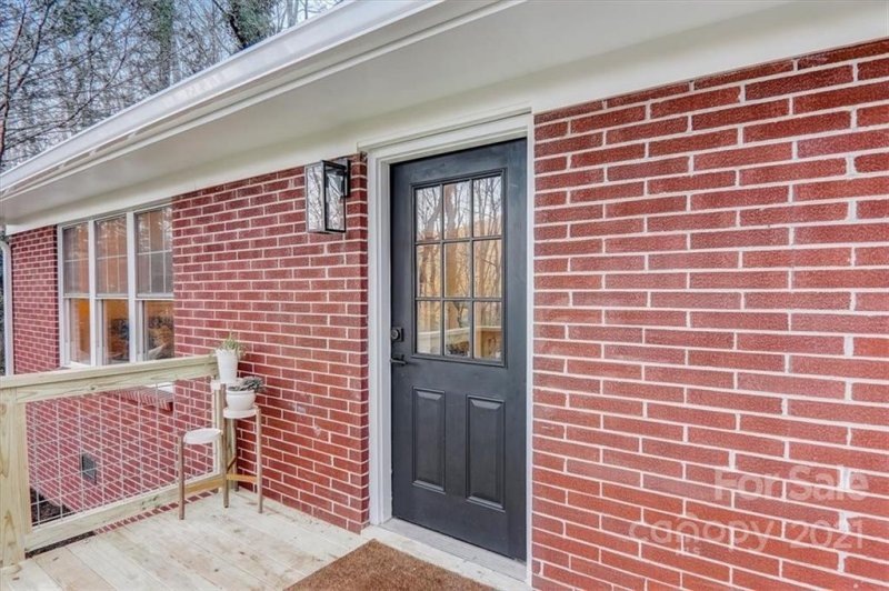 Property image 2 at 121 Fairway Drive, Black Mountain, NC 28711