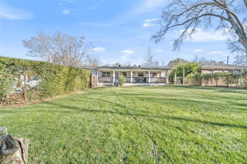 Property image 4 at 5934 The Plaza Road, Charlotte, NC 28215