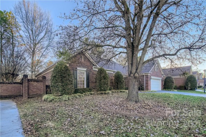 Property image 3 at 7209 Baniff Circle, Charlotte, NC 28277