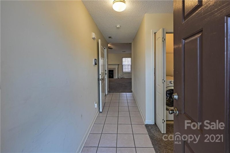 Property image 2 at 314 Graham Meadow Drive, Charlotte, NC 28213