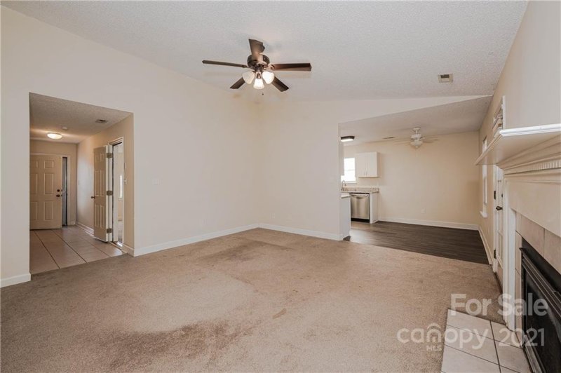 Property image 4 at 314 Graham Meadow Drive, Charlotte, NC 28213