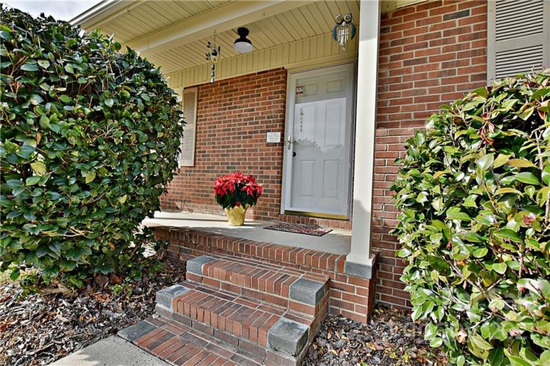 Property image 2 at 333 Skyview Drive, Catawba, SC 29704