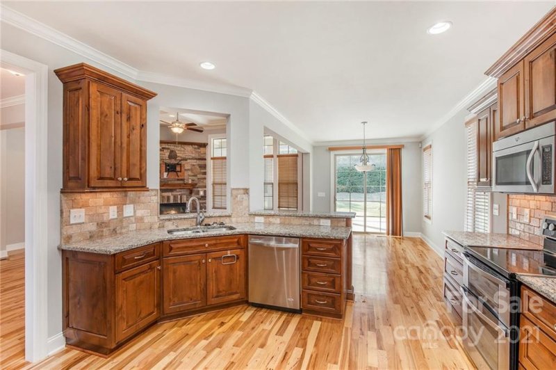 Property image 5 at 414 Yorkfield Drive, Shelby, NC 28150