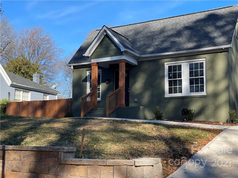 Property image 2 at 2322 Greenland Avenue, Charlotte, NC 28208