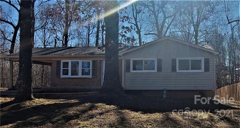 Property image 2 at 1304 Northwoods Drive, Kings Mountain, NC 28086