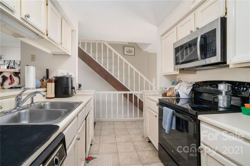 Property image 3 at 1347 Maple Shade Lane, Charlotte, NC 28270