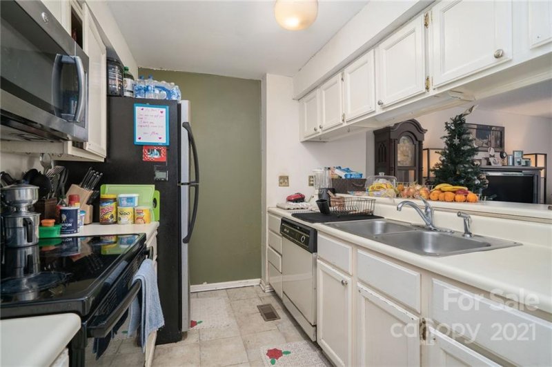 Property image 4 at 1347 Maple Shade Lane, Charlotte, NC 28270