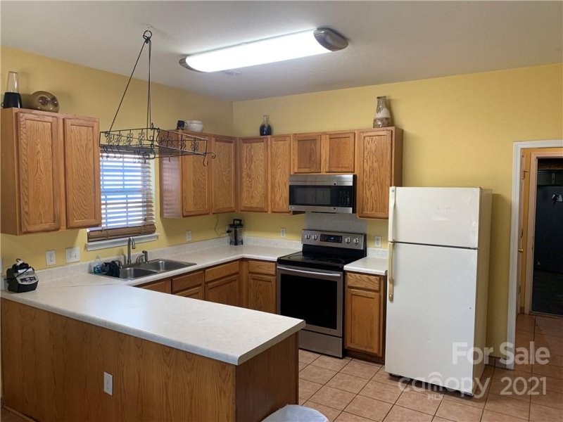 Property image 2 at 8450 Newfane Road, Charlotte, NC 28269