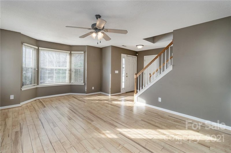 Property image 5 at 334 Long Creek Parkway, Charlotte, NC 28214