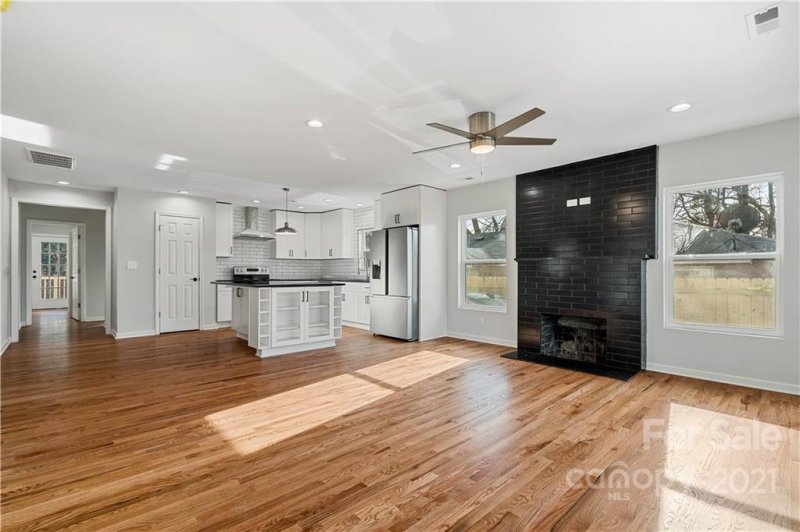 Property image 4 at 3512 The Plaza Road, Charlotte, NC 28205