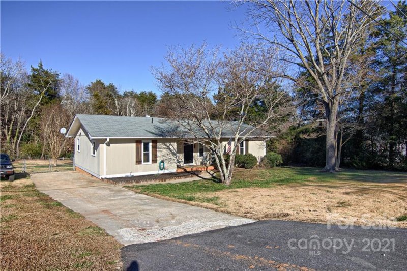 Property image 4 at 277 Clearview Circle, Travelers Rest, SC 29690