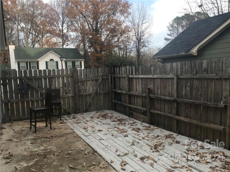 Property image 4 at 2426 Rob Roy Court, Charlotte, NC 28208