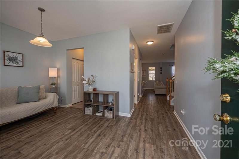 Property image 3 at 9317 Longstone Lane, Charlotte, NC 28277