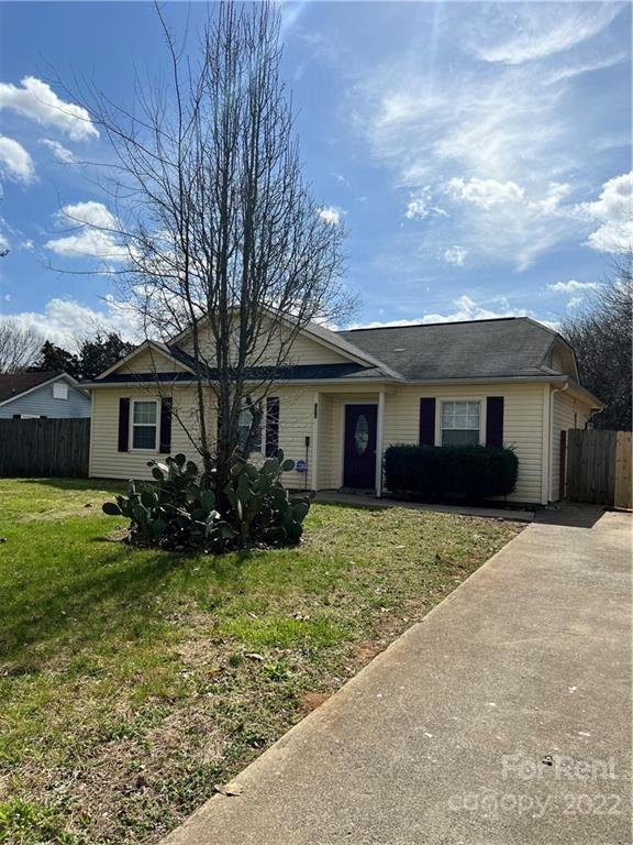 Property image 2 at 7319 Hooksett Court, Charlotte, NC 28217