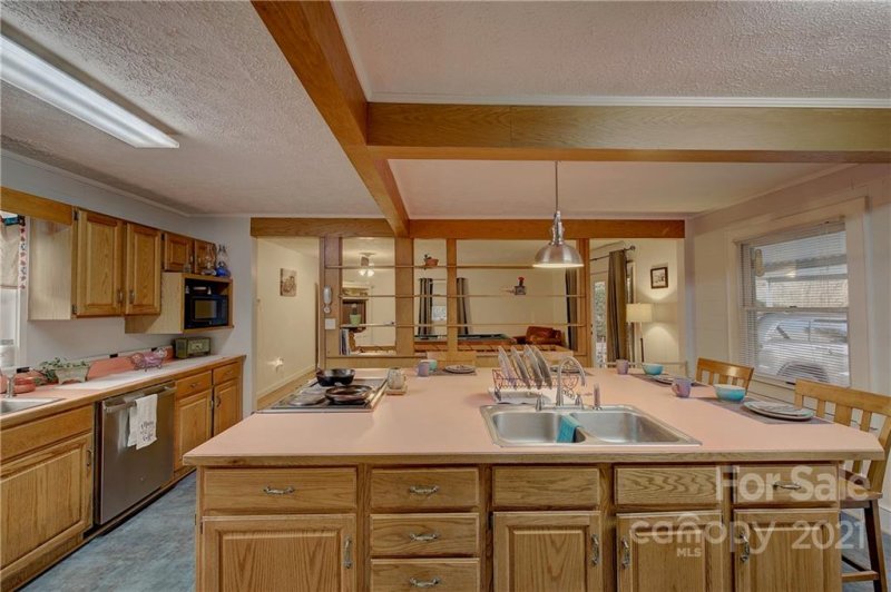 Property image 5 at 420 Hillcrest Circle, Spruce Pine, NC 28777