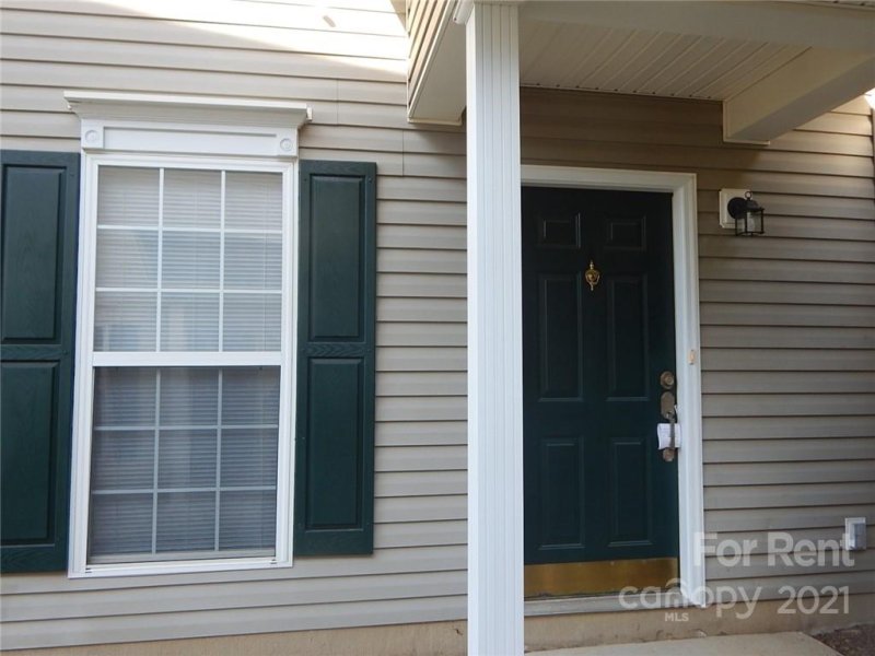 Property image 2 at 9327 Kimmel Lane, Charlotte, NC 28216