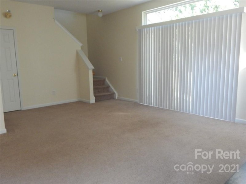 Property image 3 at 9327 Kimmel Lane, Charlotte, NC 28216