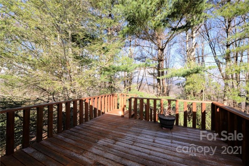 Property image 3 at 390 Echo Drive, Waynesville, NC 28786