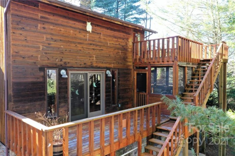 Property image 4 at 390 Echo Drive, Waynesville, NC 28786