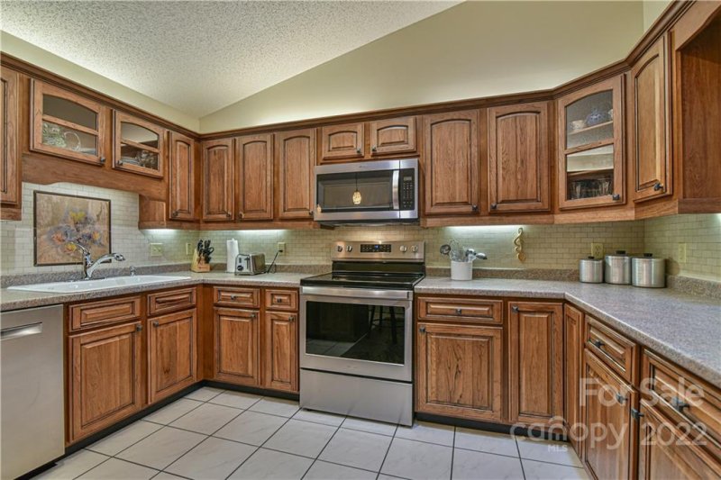 Property image 4 at 111 Kyfields Drive, Weaverville, NC 28787