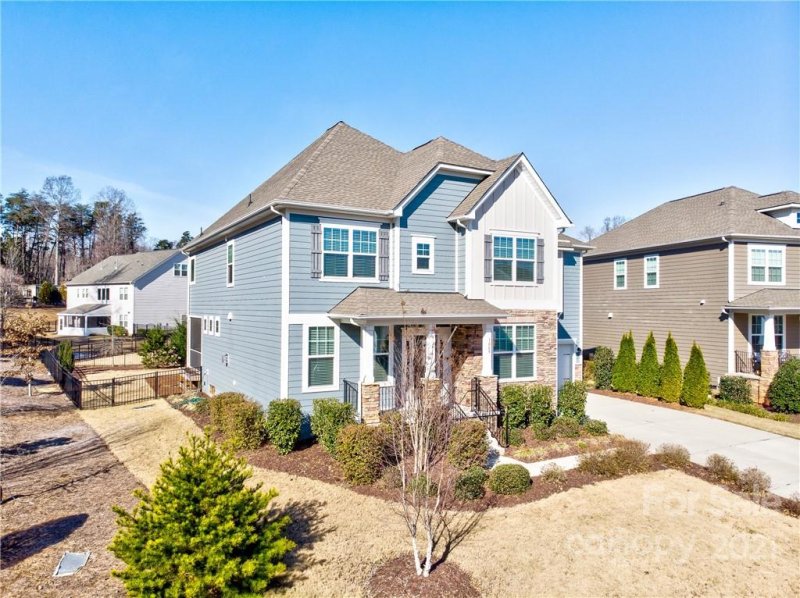 Property image 2 at 1009 Currituck Way, York, SC 29745