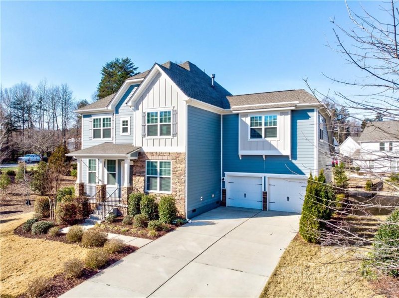 Property image 3 at 1009 Currituck Way, York, SC 29745