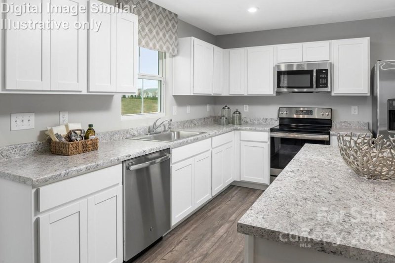 Property image 3 at 721 Pointe Andrews Drive, Concord, NC 28025