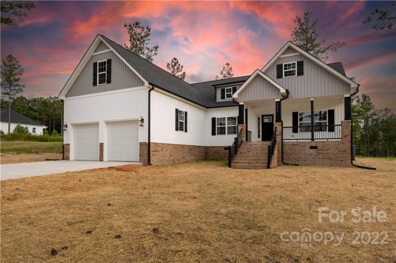 5044 Star Magnolia Court