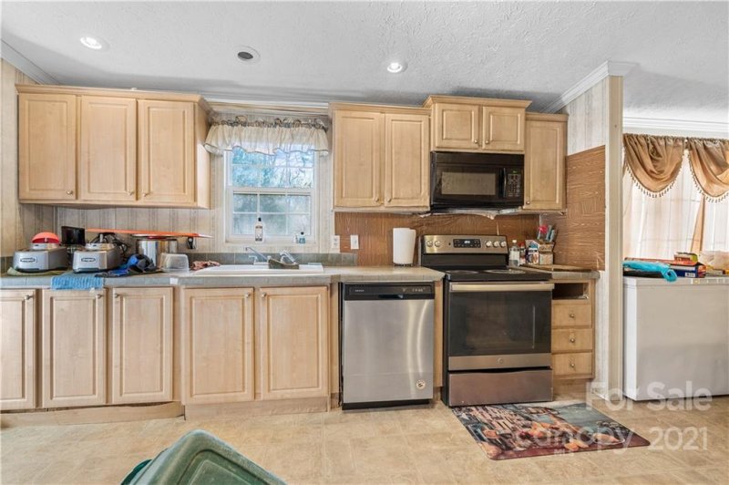 Property image 3 at 856 Olde Creek Trail, Concord, NC 28025