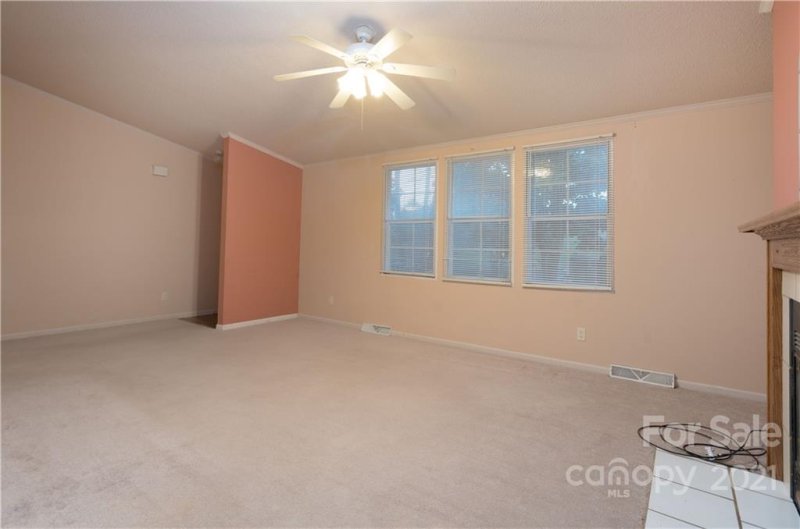 Property image 5 at 5411 Creek Run Court, Kings Mountain, NC 28086