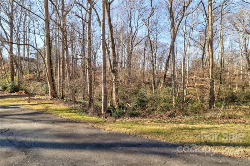 3307 Lancaster Drive