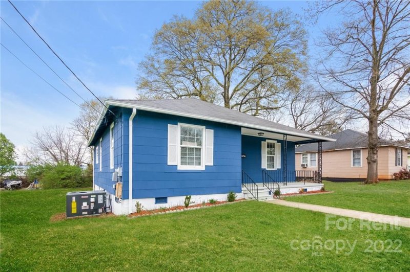 Property image 2 at 2354 Myrtle Avenue, Gastonia, NC 28052